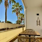 شقة Tinache House